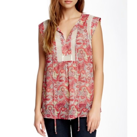 daniel rainn crochet top